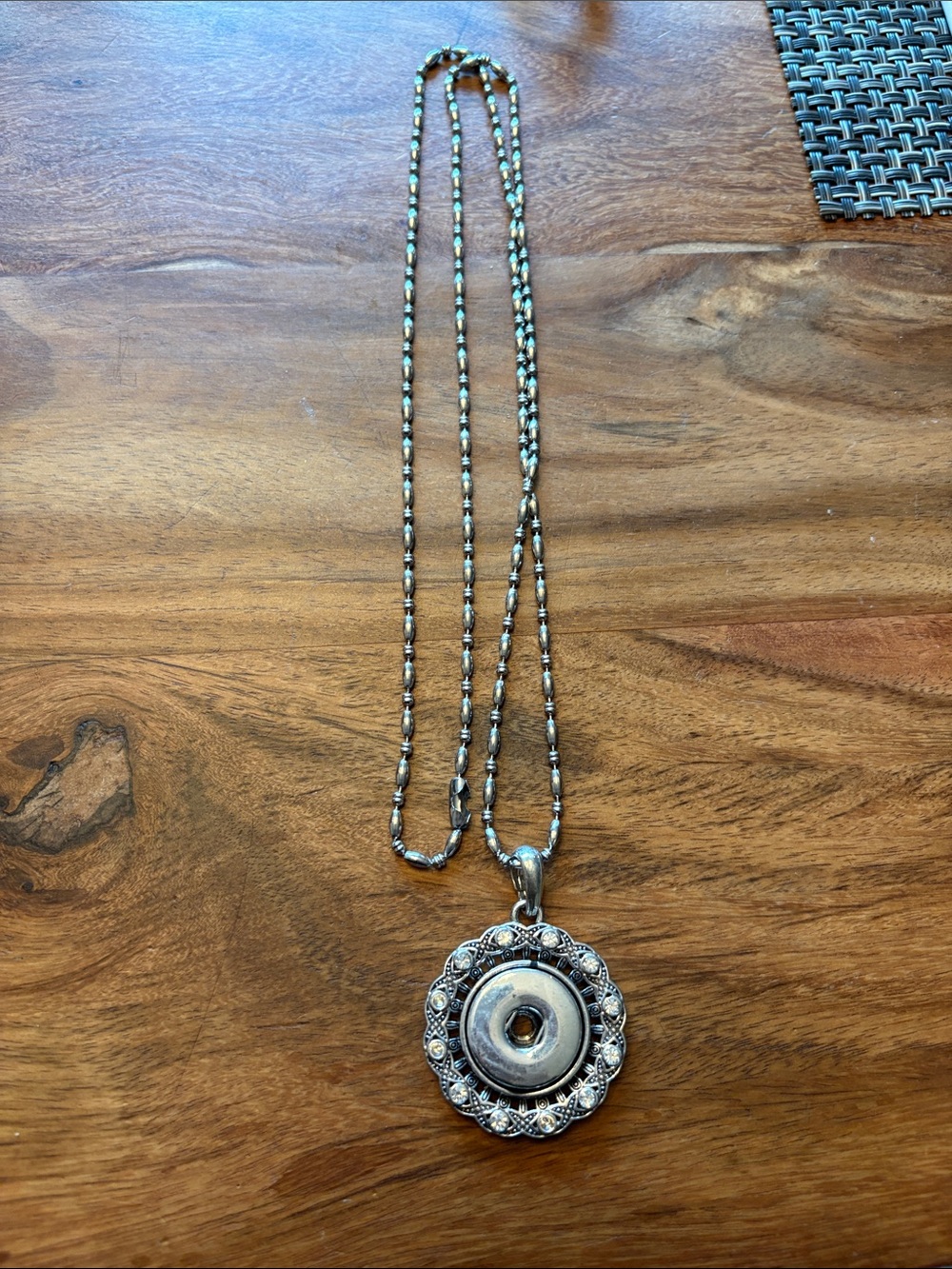 Snap Jewelry Necklace with Rhinestones